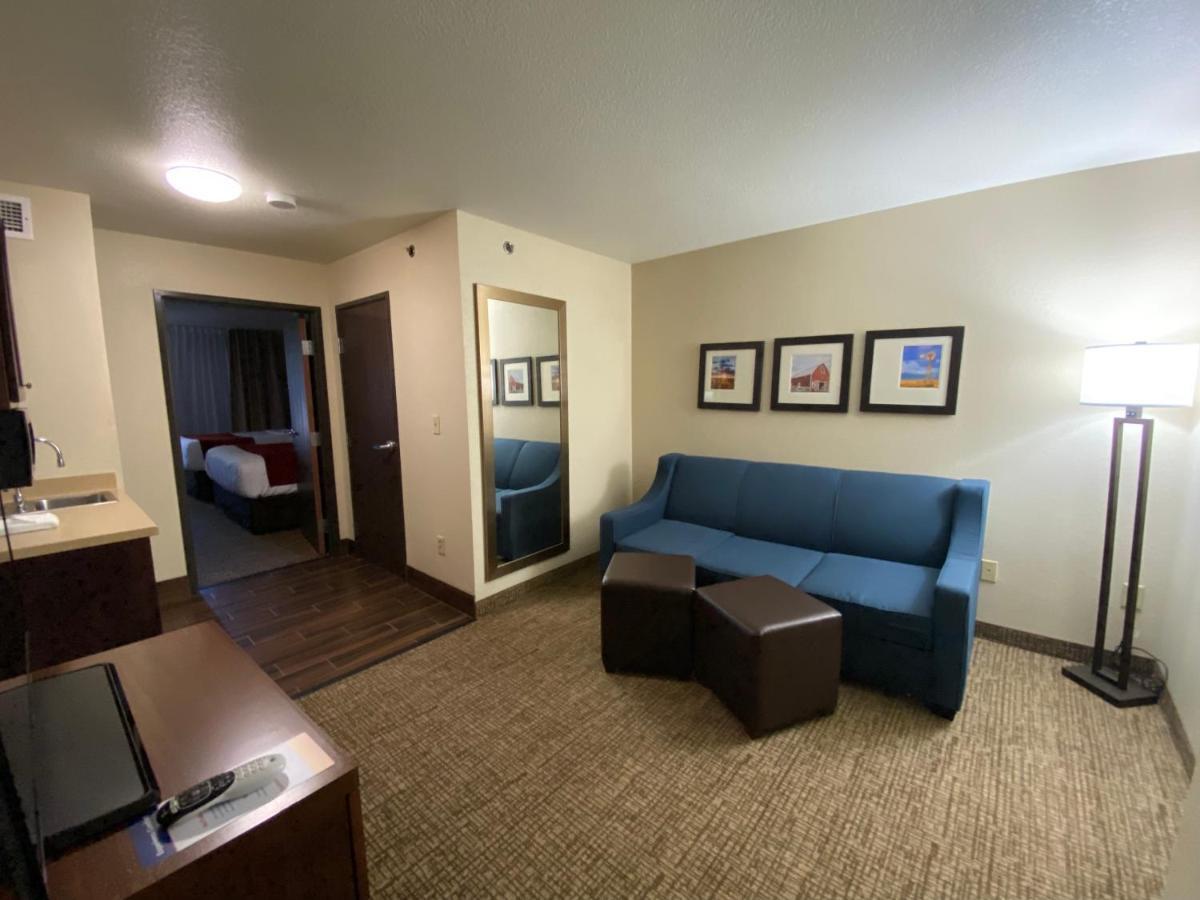 Comfort Inn & Suites Goodland Extérieur photo