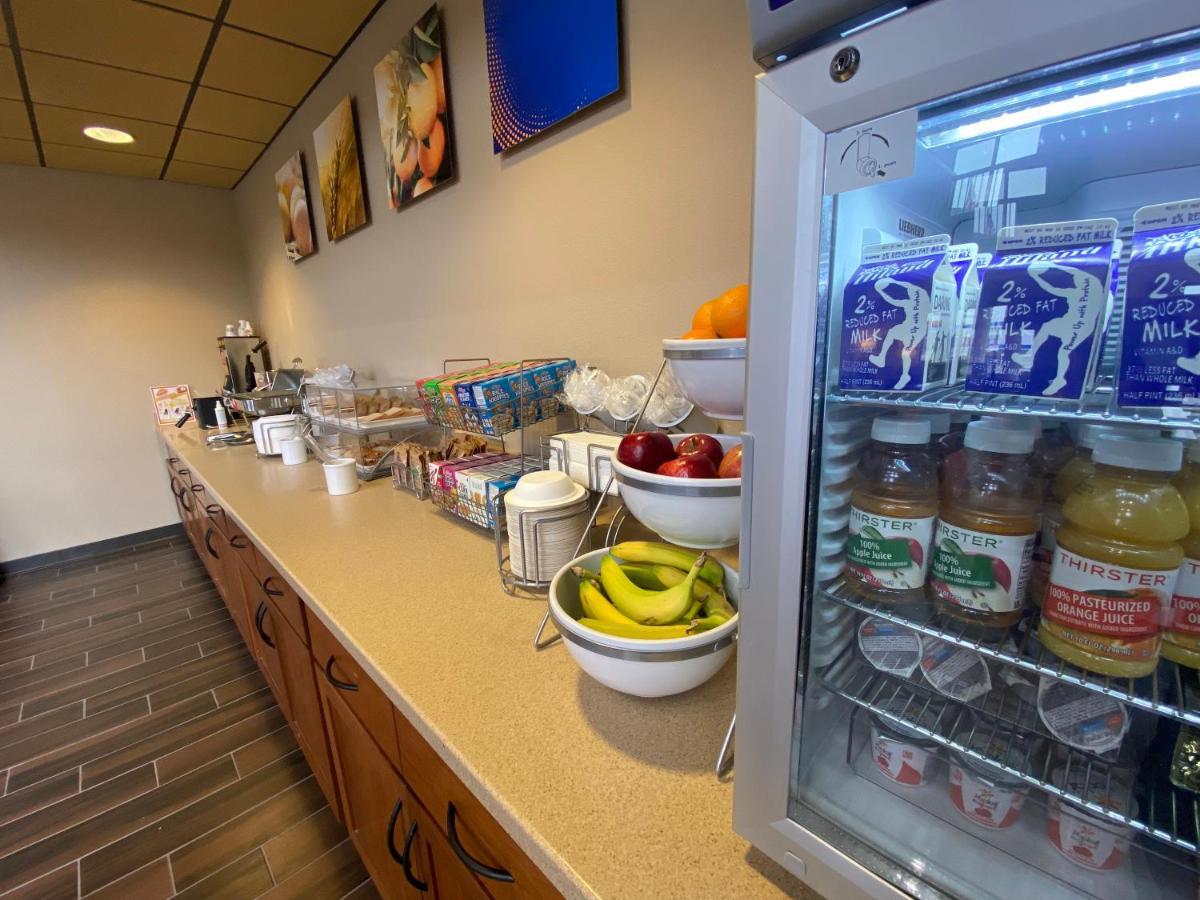 Comfort Inn & Suites Goodland Extérieur photo