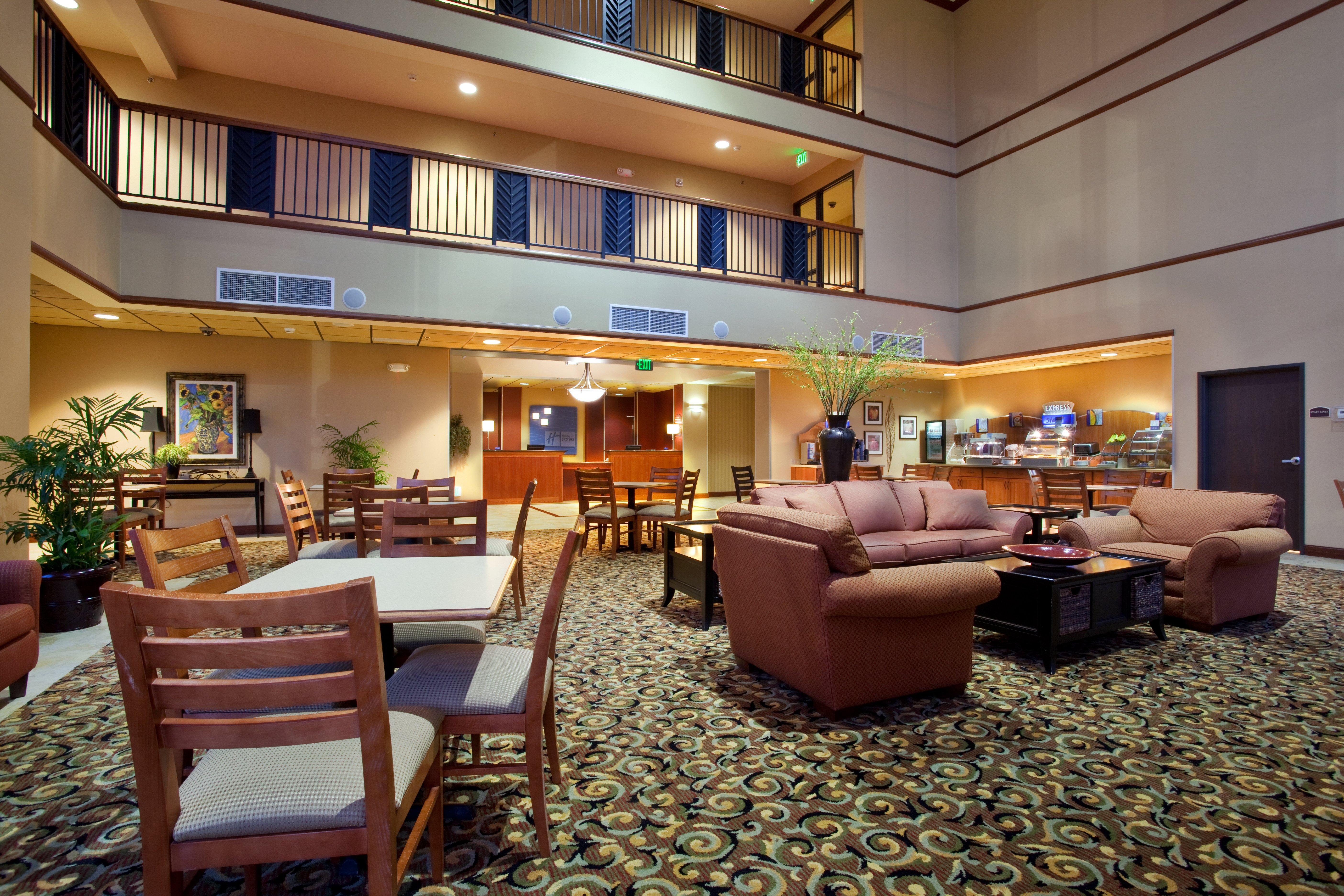 Comfort Inn & Suites Goodland Extérieur photo