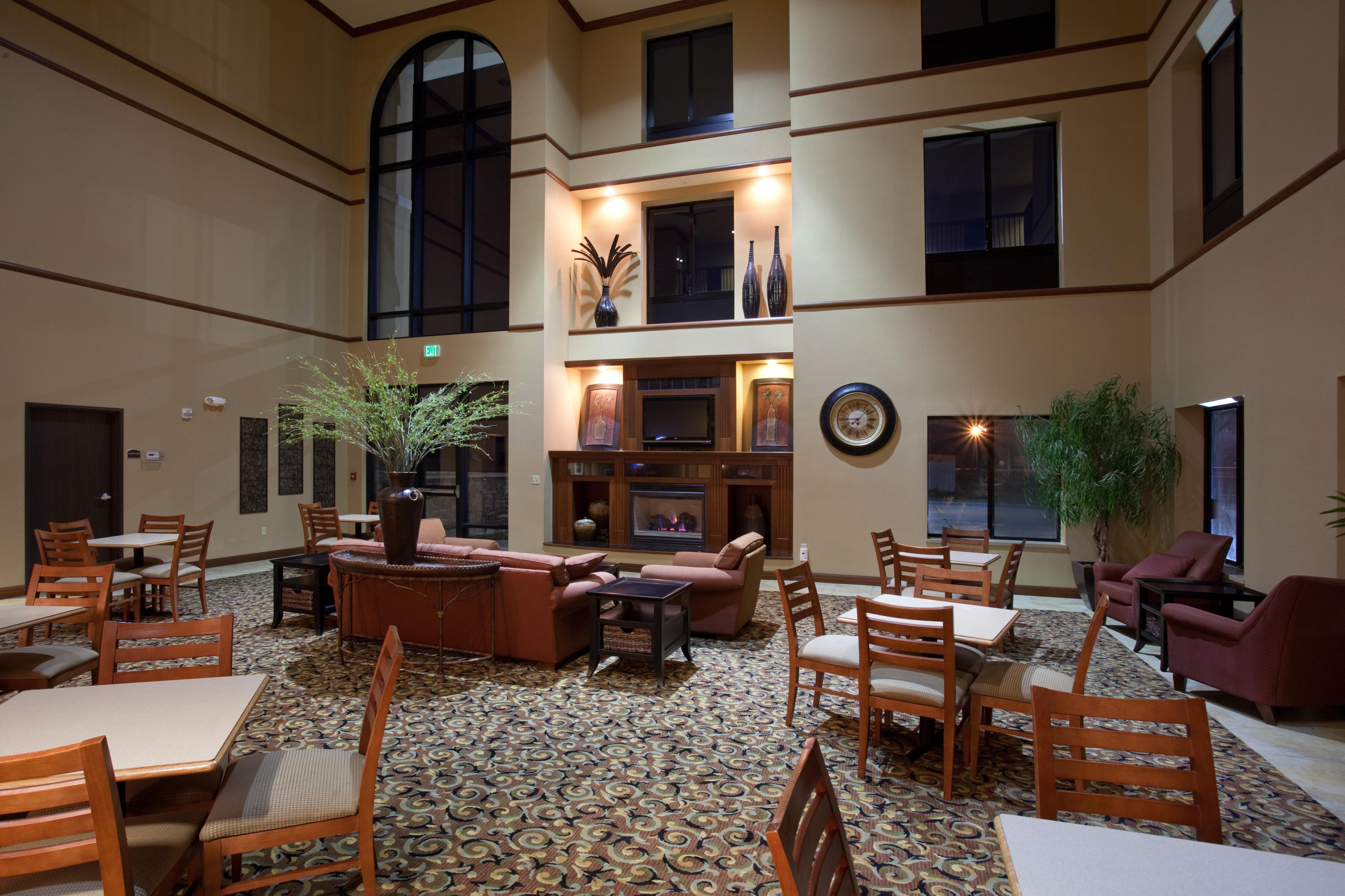 Comfort Inn & Suites Goodland Extérieur photo