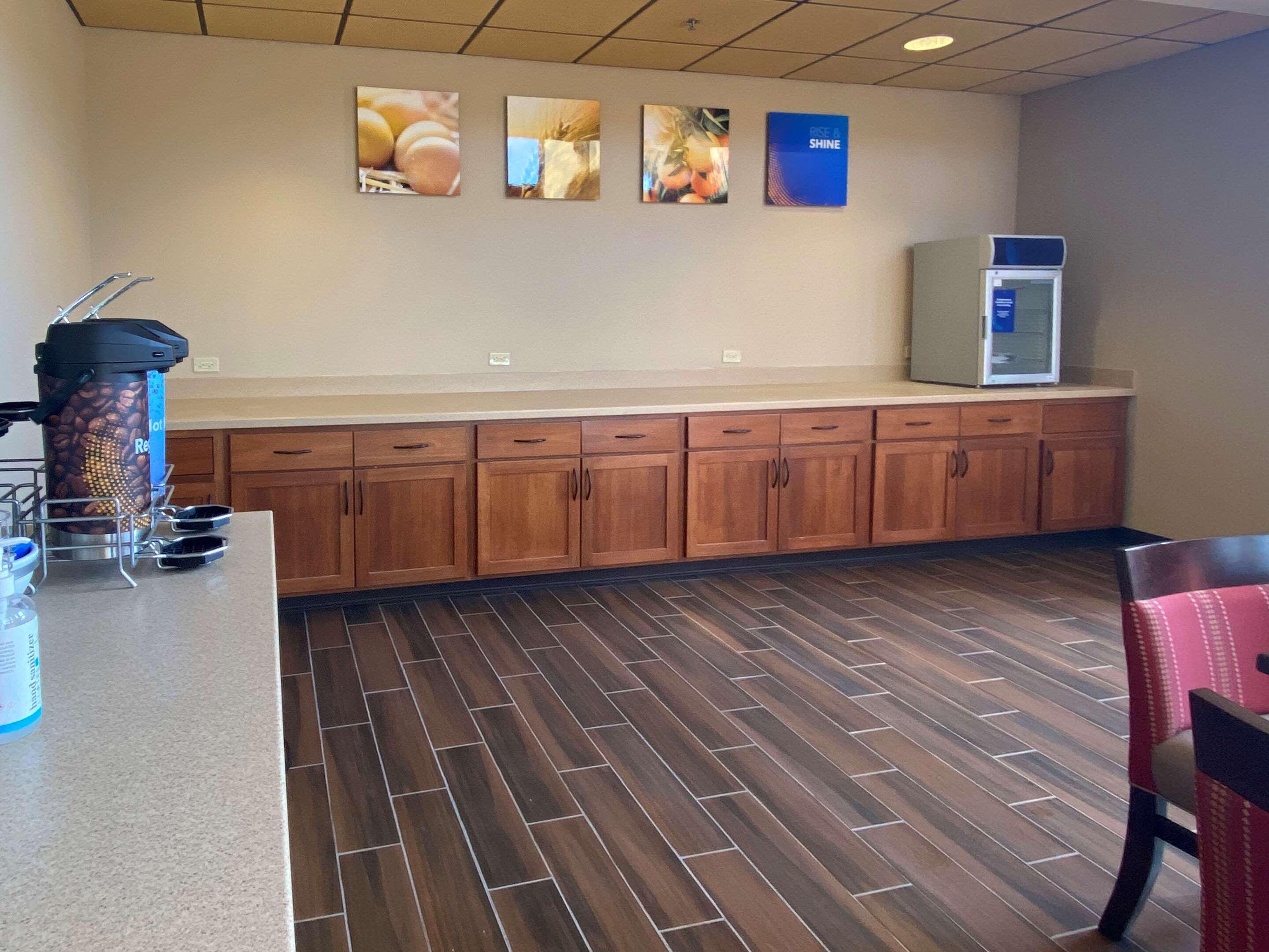 Comfort Inn & Suites Goodland Extérieur photo